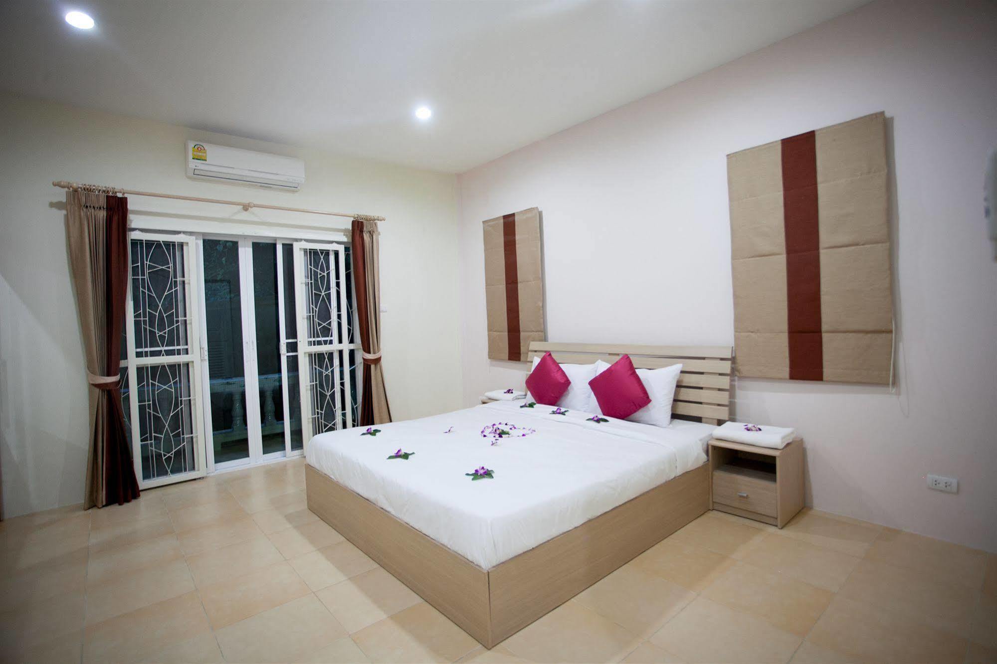 Lucky Lek Resort Rawai Eksteriør bilde