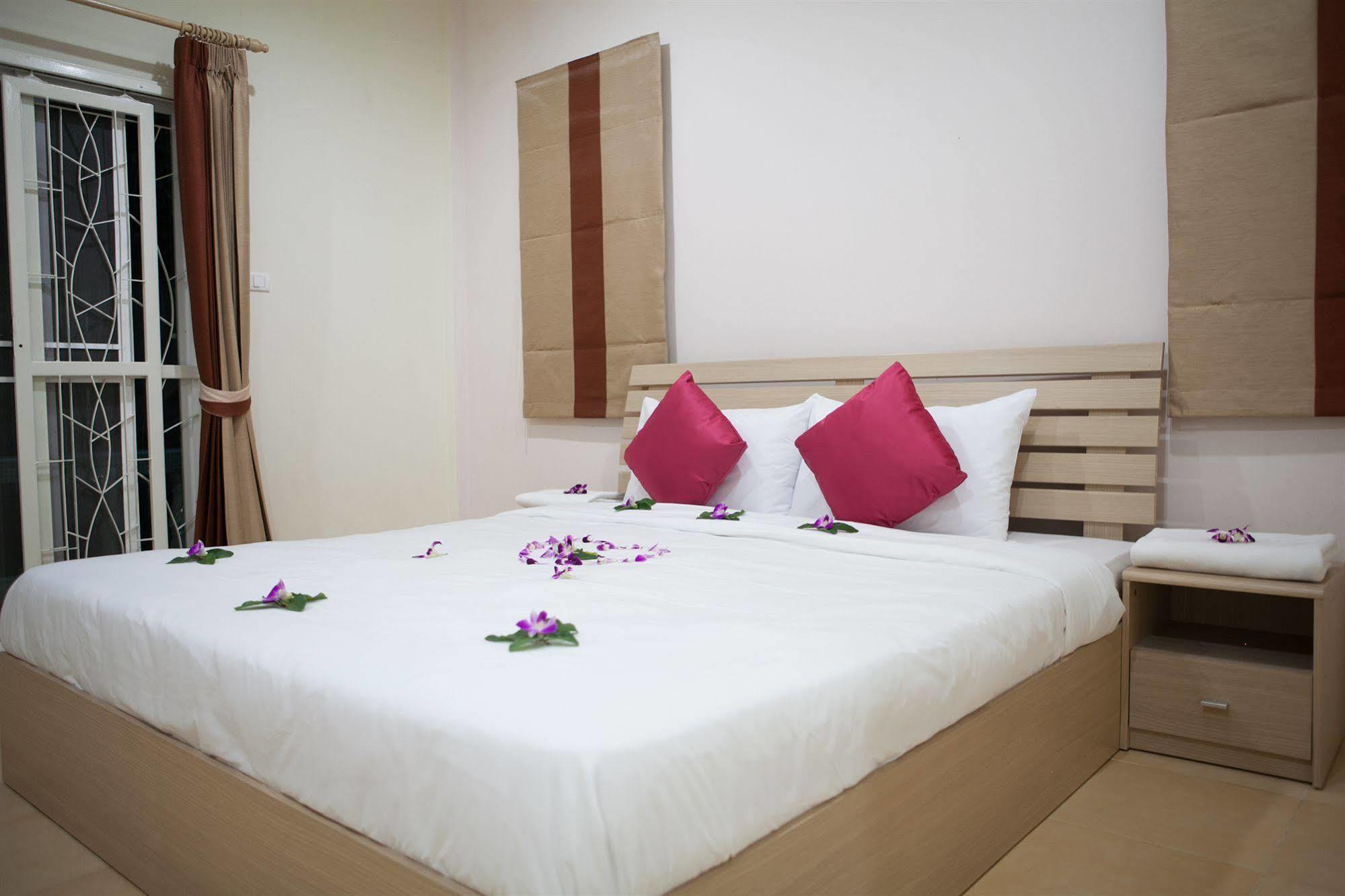 Lucky Lek Resort Rawai Eksteriør bilde