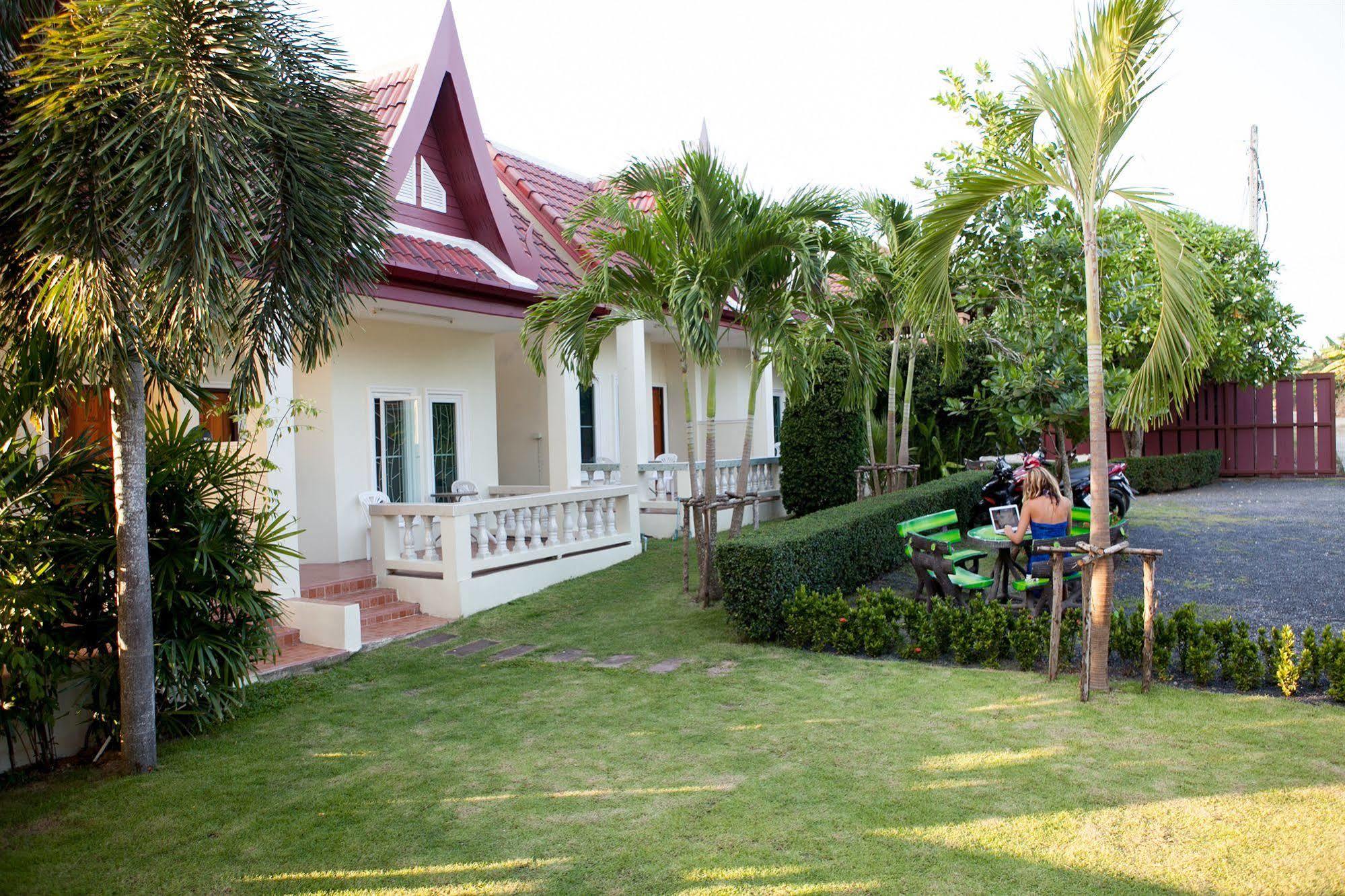 Lucky Lek Resort Rawai Eksteriør bilde
